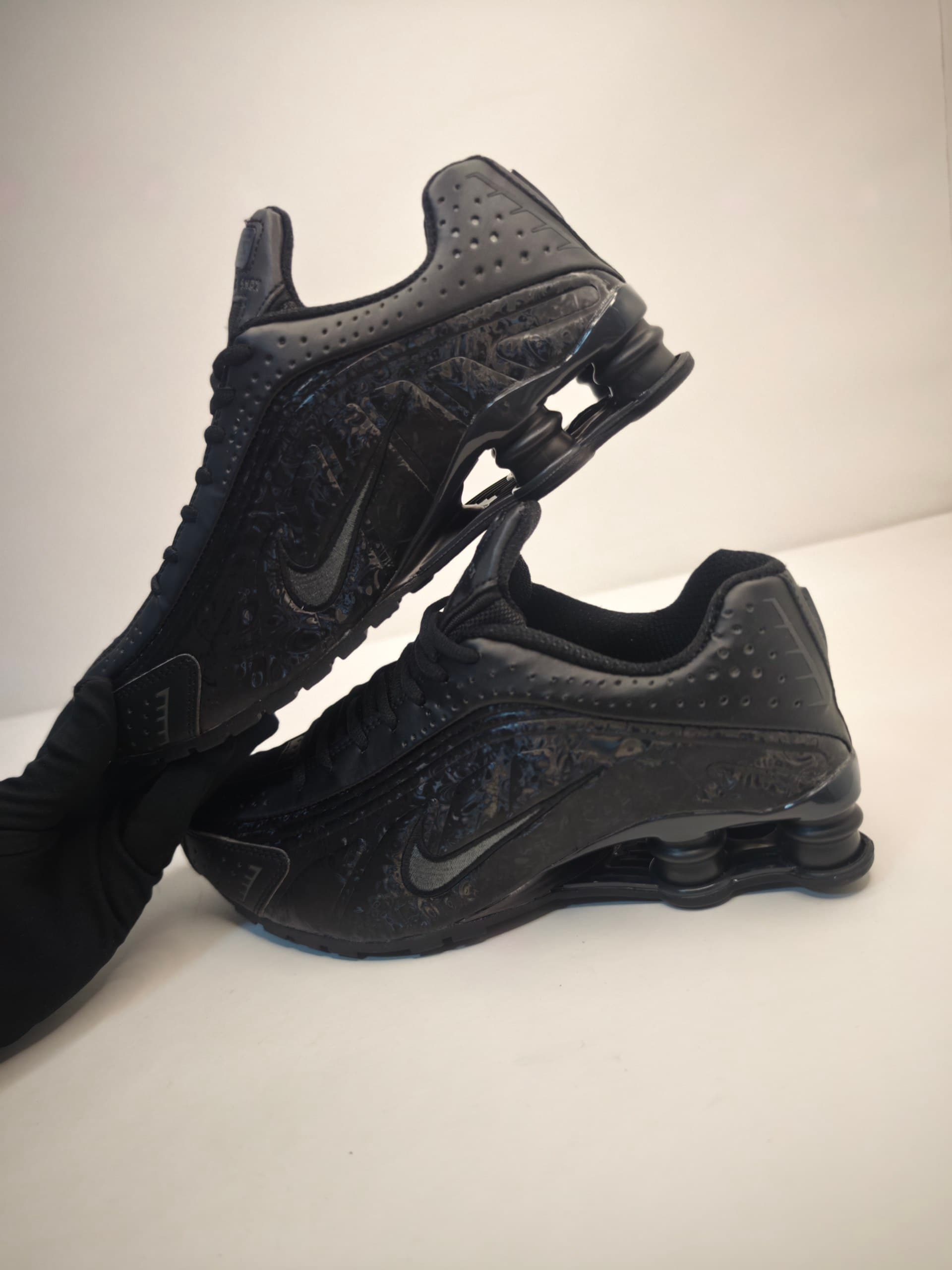 Amortizatorli Nike shox