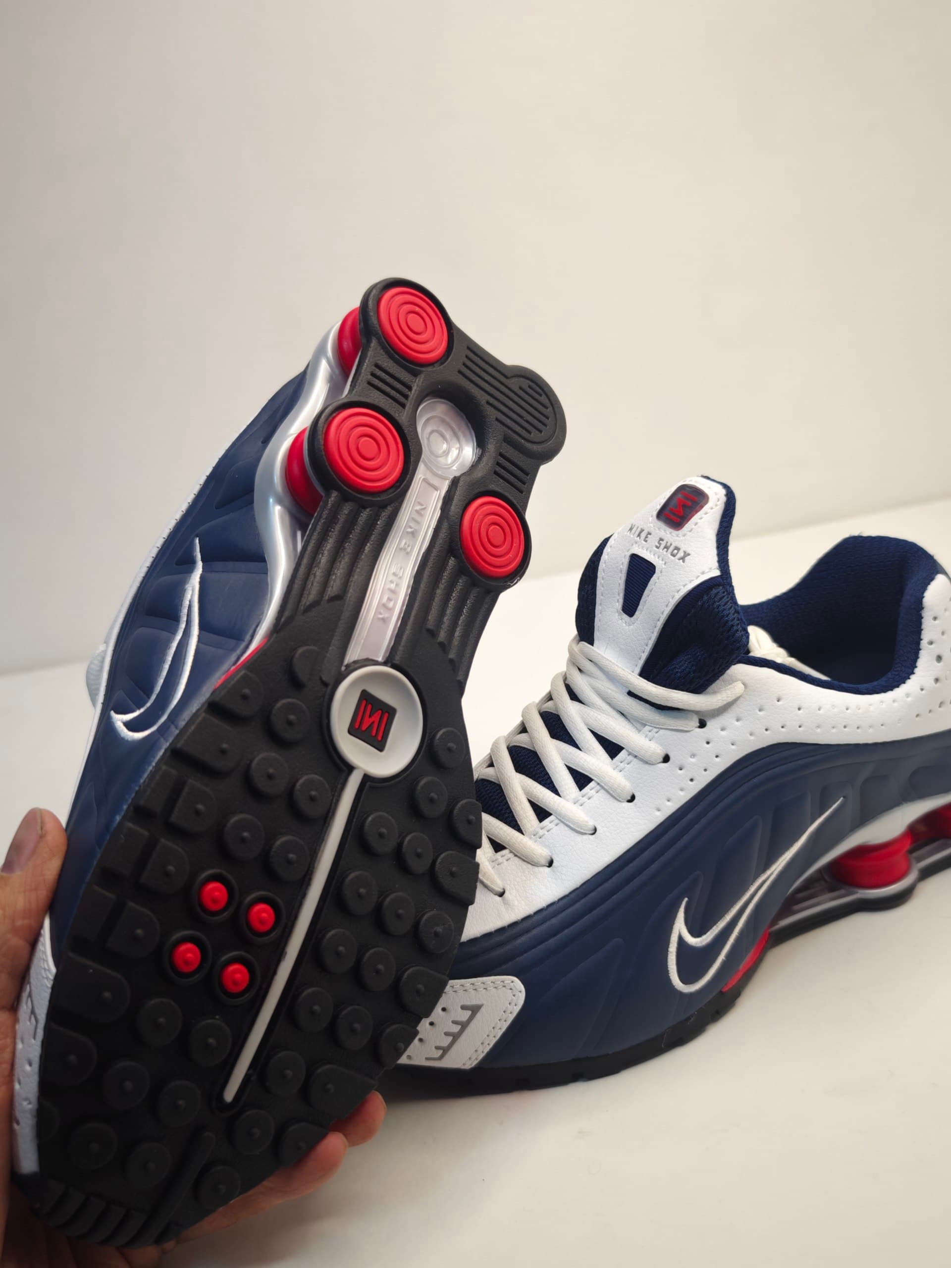 Amortizatorli Nike shox
